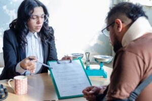 ¿Cómo deciden las compañías de seguros cuánto pagar?