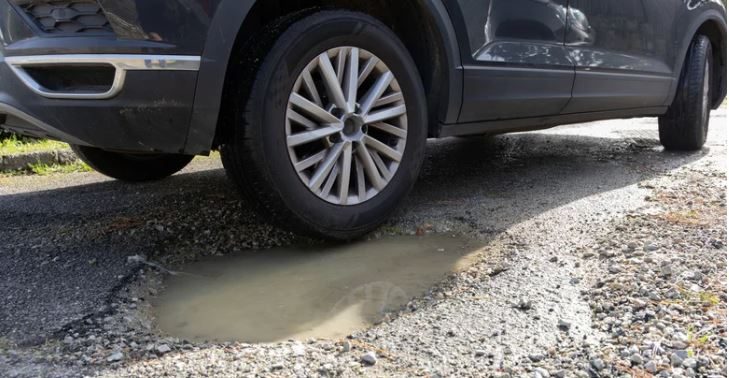 Can I Sue the City for Damage to my Car?